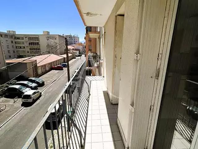 Perpignan 66000 Location appartement 2 pièces t2 balcon parking