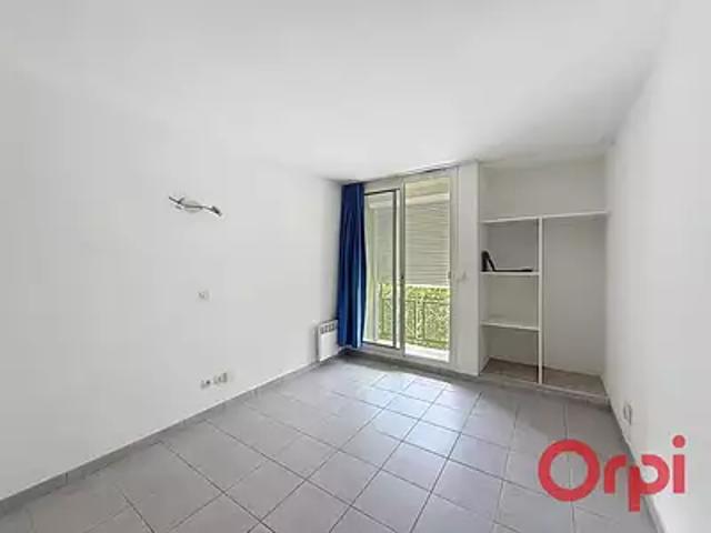Perpignan 66100 Location appartement 1 pièce t1 balcon