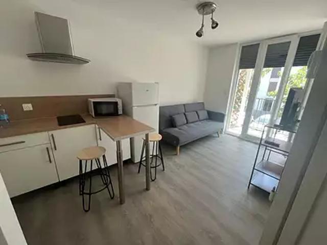 Perpignan 66100 Location appartement 2 pièces t2 cave balcon