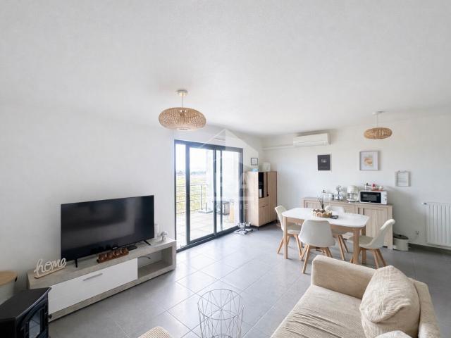 Perpignan Mas Saint Pierre: appartement à vendre 3 pièces avec terrasse, cave et parking