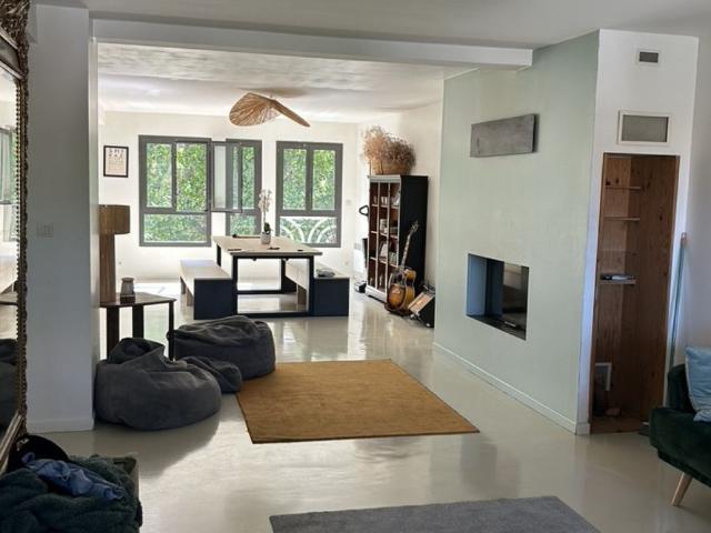 Perpignan square: location meublé duplex F6, terrasse, park