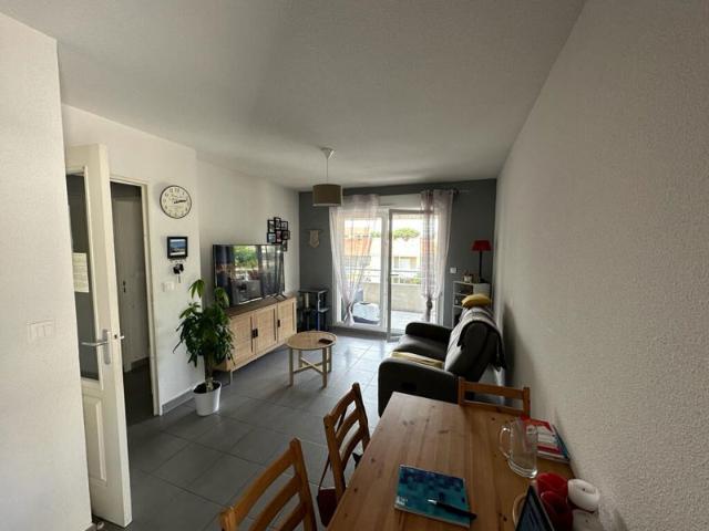 Perpignan Sud F2 avec terrasse et parking