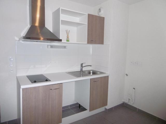 PERPIGNAN SUD Secteur Kennedy T2 loué avec Terrasse et Parking