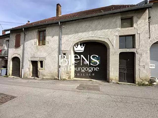 Perrigny 39570 Achat / Vente maison 7 pièces t7 terrasse parking