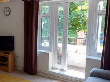 Perry Vale, Upper Sydenham, London, SE23 2LQ, United Kingdom | 3 bed apartment for rent #157651711 | Rentberry