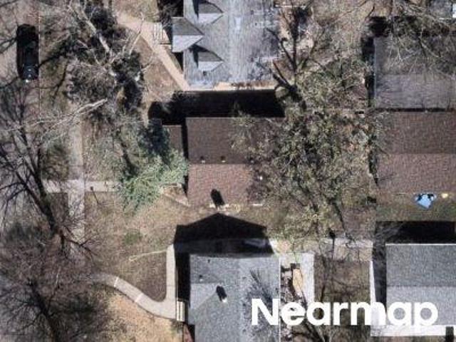 Perry Ave N