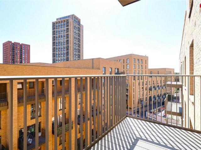 Perryfield Way, London, NW9 1 bed apartment to rent £1,775 pcm £410 pw