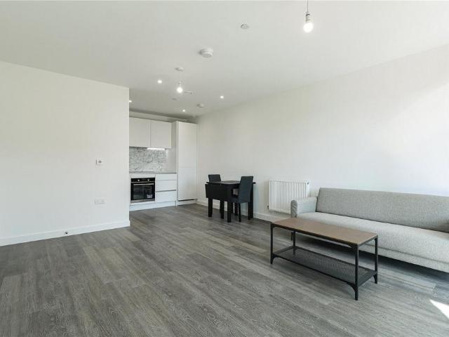 Perryfield Way, London, NW9 1 bed apartment to rent £1,800 pcm £415 pw