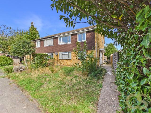 Perrysfield Road, Cheshunt, Waltham Cross, Hertfordshire EN8, 2 bed maisonette to rent, £1,550 pcm | PrimeLocation