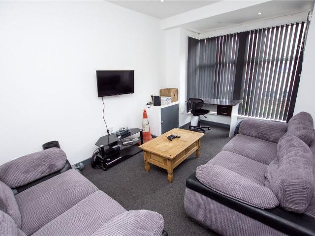 Pershore Road, Selly Park, Birmingham, West Midlands B29, 5 bed shared accommodation to rent, £511 pcm | PrimeLocation