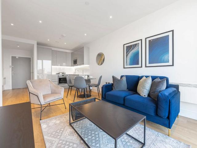 Pershore Street, Birmingham B5, 1 bed flat to rent, £1,200 pcm | PrimeLocation