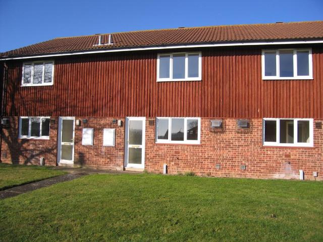 Persimmon Walk, Newmarket, Suffolk 2 bed terraced house to rent £1,100 pcm £254 pw