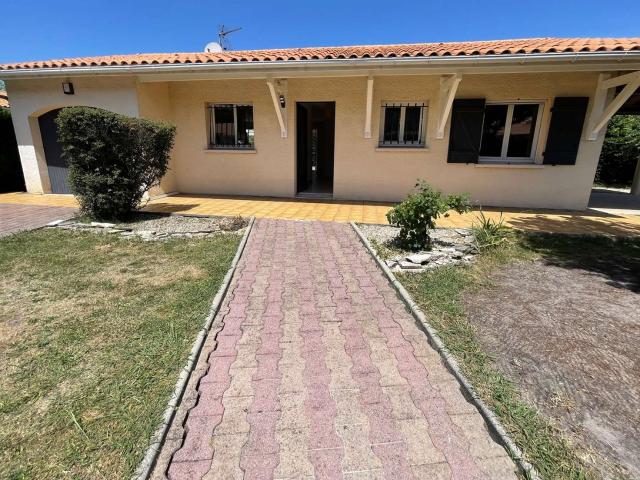 Pessac Magonty. Maison Plain Pied 3 Chambres. Véranda. Garage. Terrain 491 m²