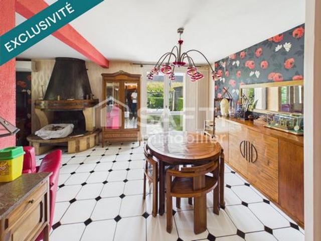 PESSAC – Maison familiale de 95 m² avec garage, terrasse et stationnements