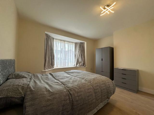 Pettycot Crescent, Gosport