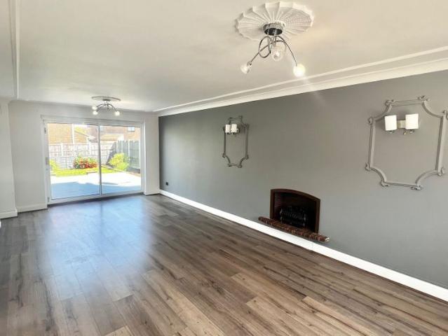 Petunia Crescent, Chelmsford, CM1