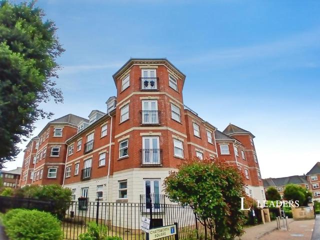 Petworth House, Davigdor Road, Hove, BN3 2 bed flat to rent £1,635 pcm £377 pw