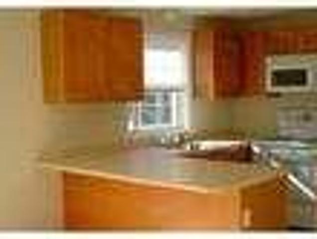 Pet Friendly 2+2 Townhouse in Fremont. Pet OK!