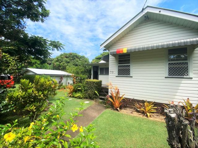 PET FRIENDLY COSY BEACH COTTAGE