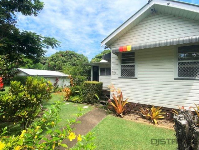 PET FRIENDLY COSY BEACH COTTAGE