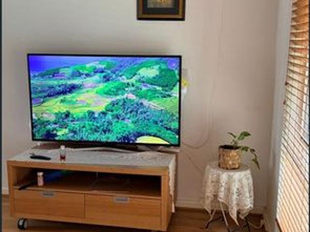 Pet friendly and Stylish Partly Furnished