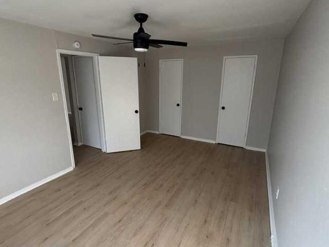 Pet Friendly Apartments in Mt. Lebanon * Near Castle Shannon T Stop * Affordable and Spacious Apartments * 1 Bedroom Apartment for Rent at 101 Mount Lebanon Blvd, Upper St. Clair, PA 15228 Mount Lebanon