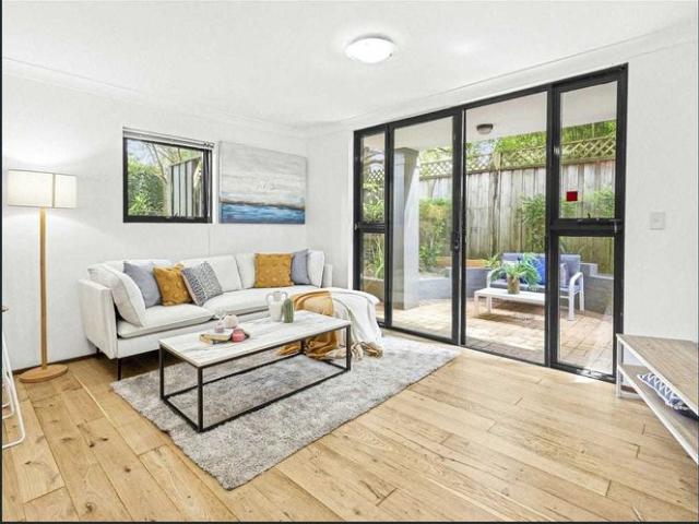 Pet friendly Garden apartment