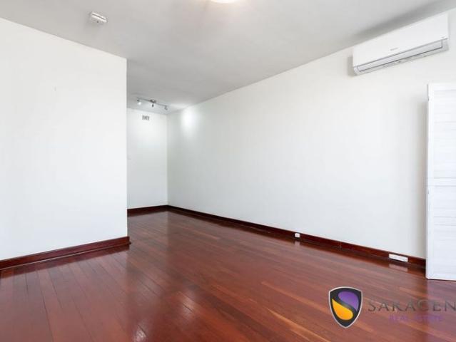 Pet Friendly enclosed balcony
