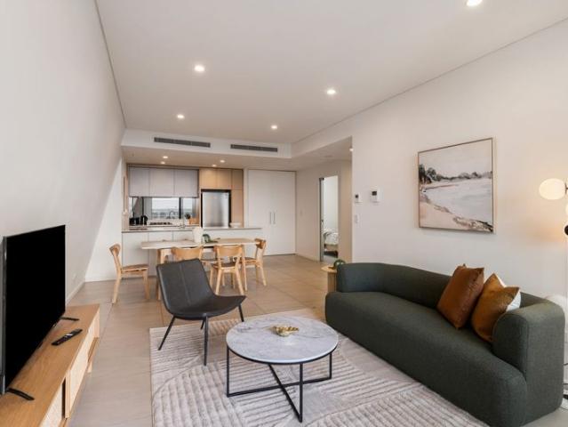 Pet friendly | Fully Furnished | Internet by Wi Fi and Water Included 6 Months leases available