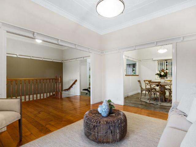 Pet Friendly Large Family Home in Desirable Camp Hill
