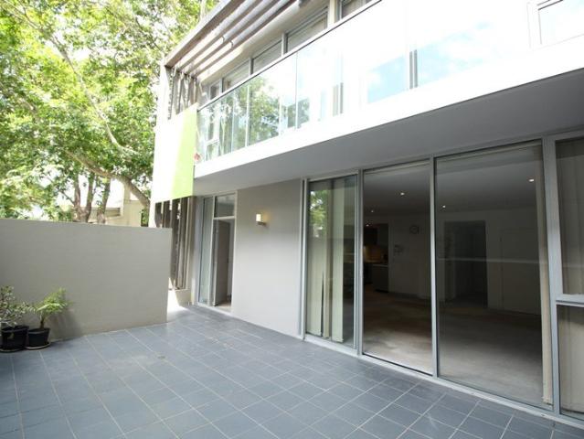 pet friendly terrace in an amazing locale