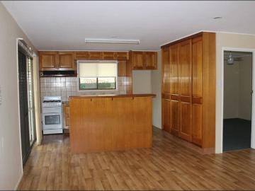 House to rent in Macleay Island - Garden