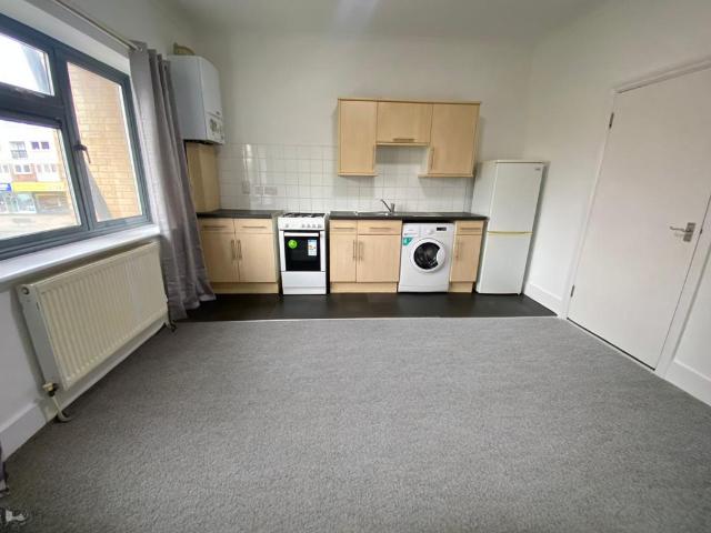 Petal Court, St Martins Avenue, E6 1 bed flat to rent £1,650 pcm £381 pw