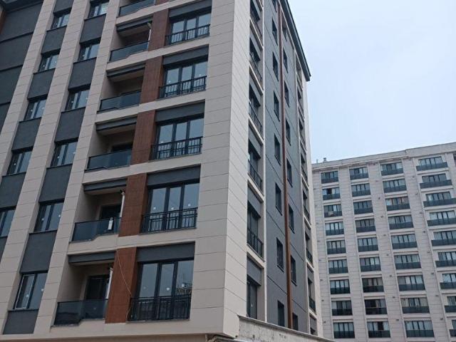 PETEK'TEN BEYGAH PAZARI YANINDA SIFIR İSKANLI SATILIK DAİRE