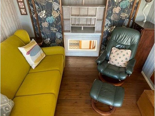 Peter Leonard Marine, Newhaven BN9, 3 bed houseboat to rent, £1,250 pcm | PrimeLocation