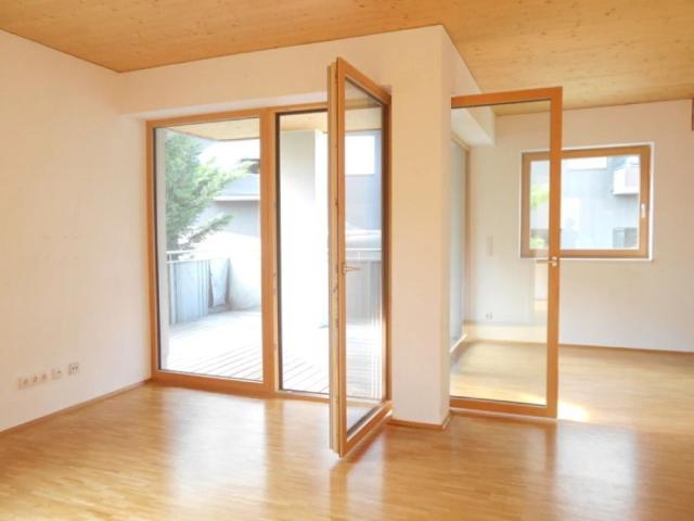 Peter Rosegger großzügige 2ZI mit 9m² West/Loggia