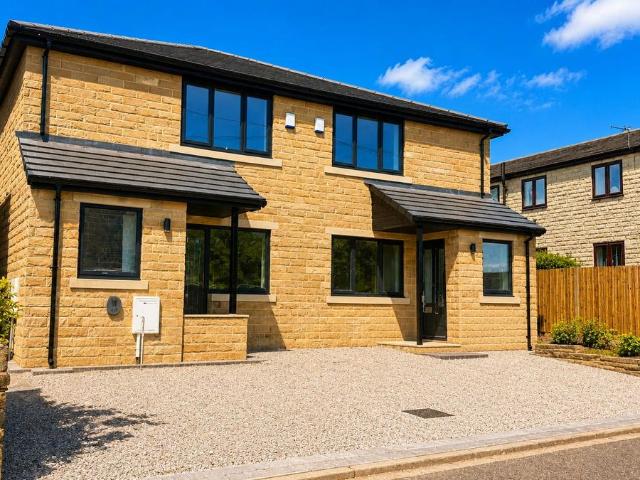 Peterborough Road, Bradford BD2, 3 bed semi detached house to rent, £1,200 pcm | PrimeLocation