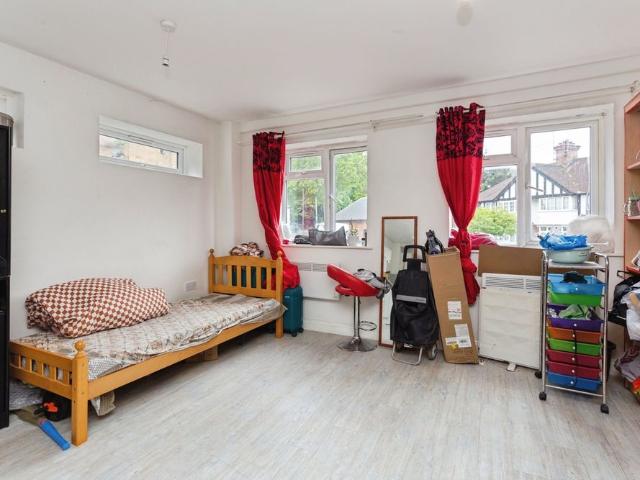 Peterborough Road, Harrow, HA1 2BQ