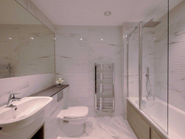 Petersfield Avenue, Slough, Berkshire SL2, 1 bed flat to rent, £1,450 pcm | PrimeLocation
