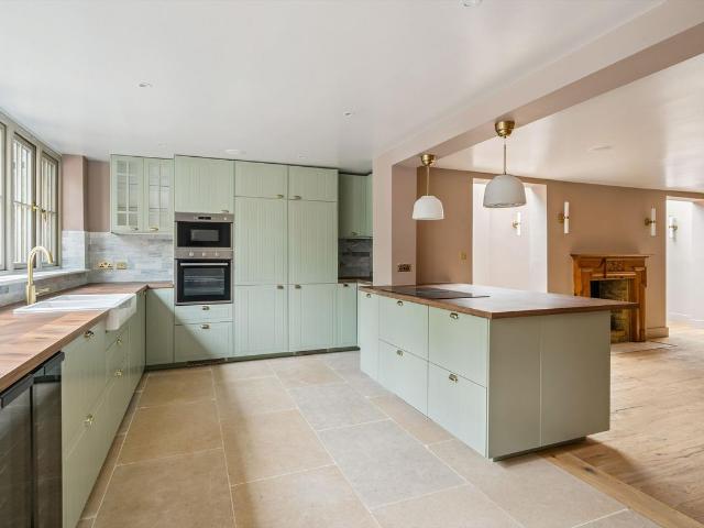 Petersham Road, Richmond TW10, 5 bed detached house to rent, £9,000 pcm | PrimeLocation