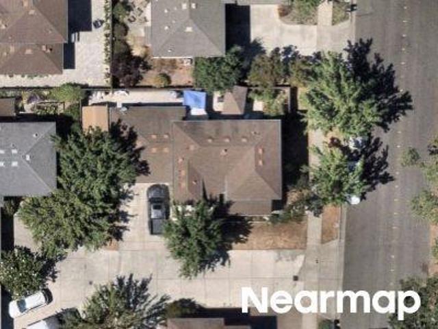 Peterson Ln