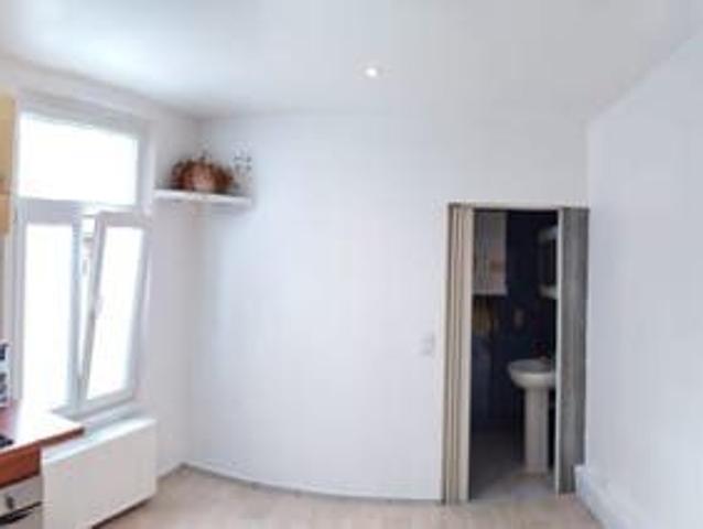 Petit Studio à louer Namur centre