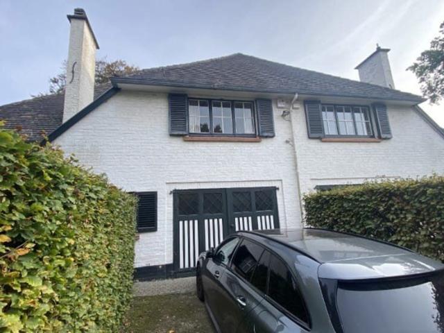 PETITE ESPINETTE 3 FACADE HOUSE, 3 BEDROOMS