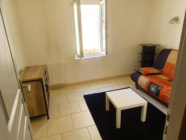 Petite maison meublée centre ville