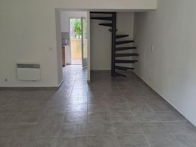 petite maison mitoyenne cadre campagne auriol – 3 pièce s – 71 m2