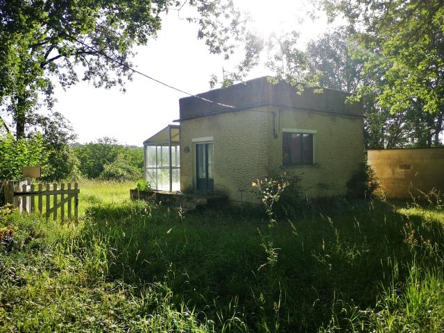 Petite maison à rénover