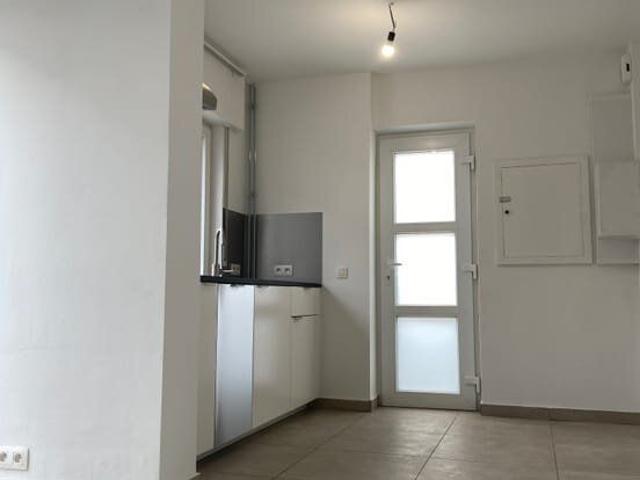 PETITE MAISON APPARTEMENT EN DUPLEX LUMINOSITÉ
