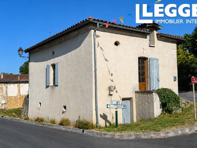 Petite maison en pierre, habitable tout de suite, idéale pied à terre ou airb&b dans un secteur touristique