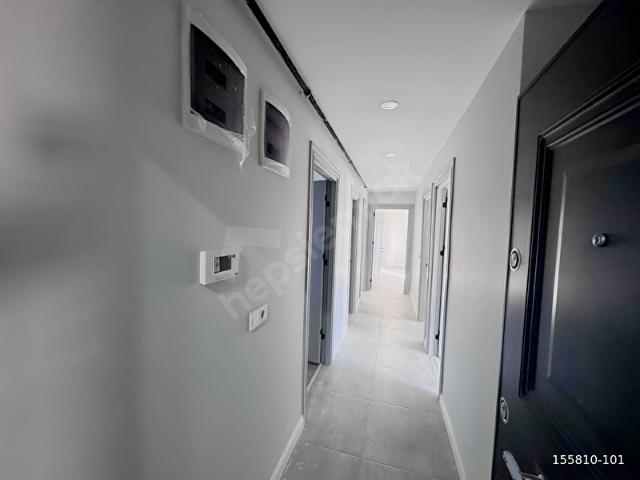 PETROL İŞ MH BUTİK BİNA ARA KAT GÜNEY CEPHE 3+1 ÇİFT BALKON