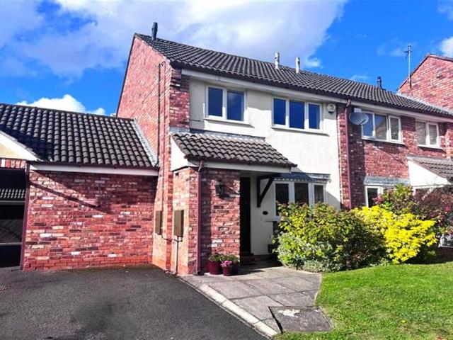 Pevensey Drive, Knutsford 3 bed terraced house to rent £1,400 pcm £323 pw